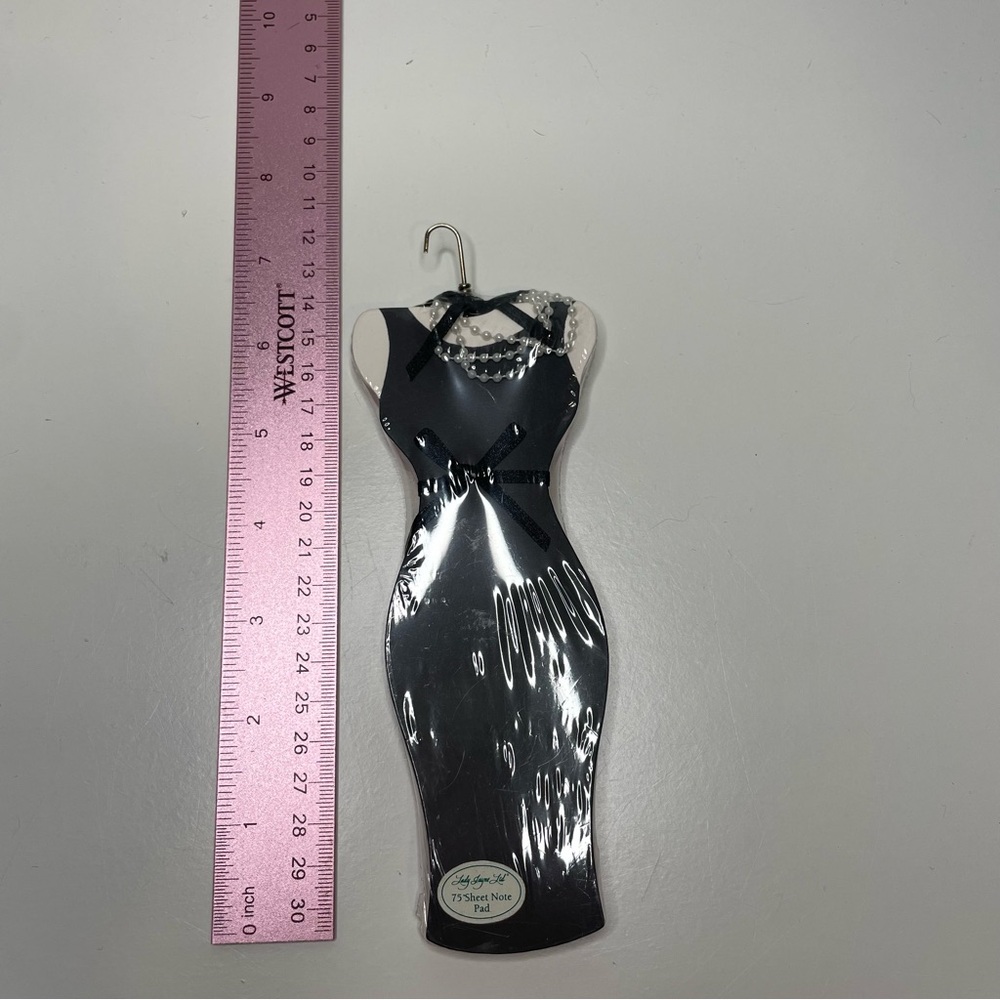 NEW Notepad “My Little Black Dress” 75 sheets made in 2003 in SEAL